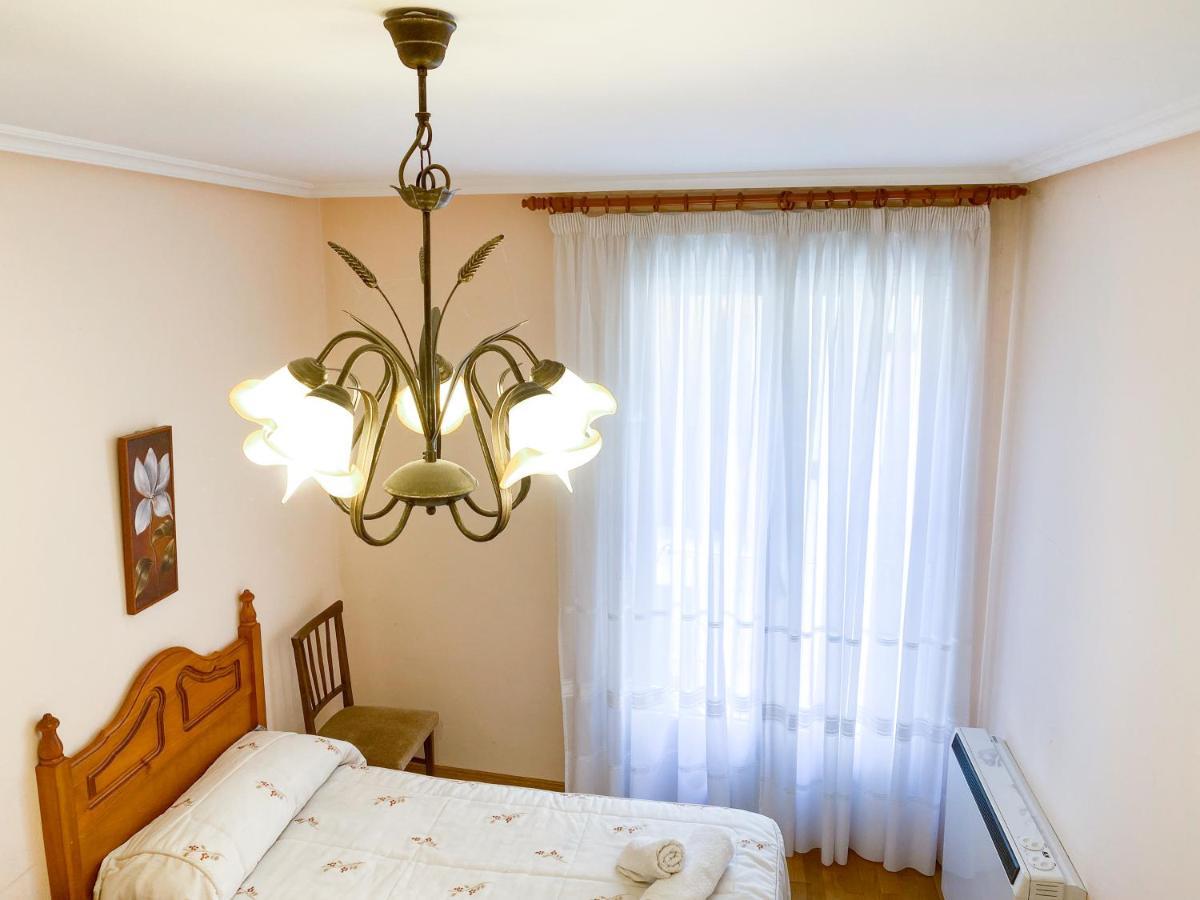 Vivienda Turistica Los Leones Berlanga de Duero Exterior foto